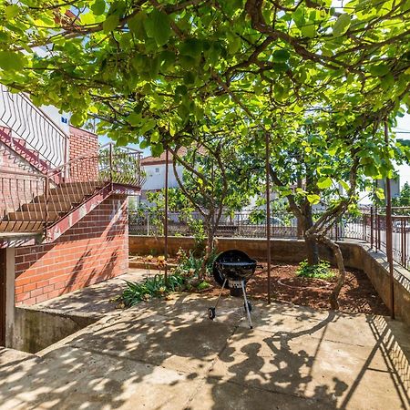 Nikola Apartments Free Parking Bbq Zadar Dış mekan fotoğraf