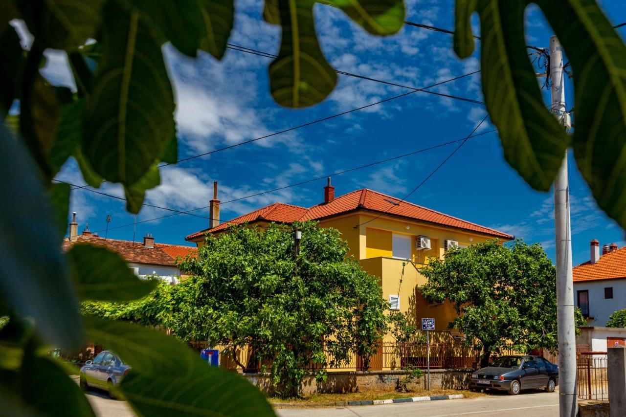 Nikola Apartments Free Parking Bbq Zadar Dış mekan fotoğraf