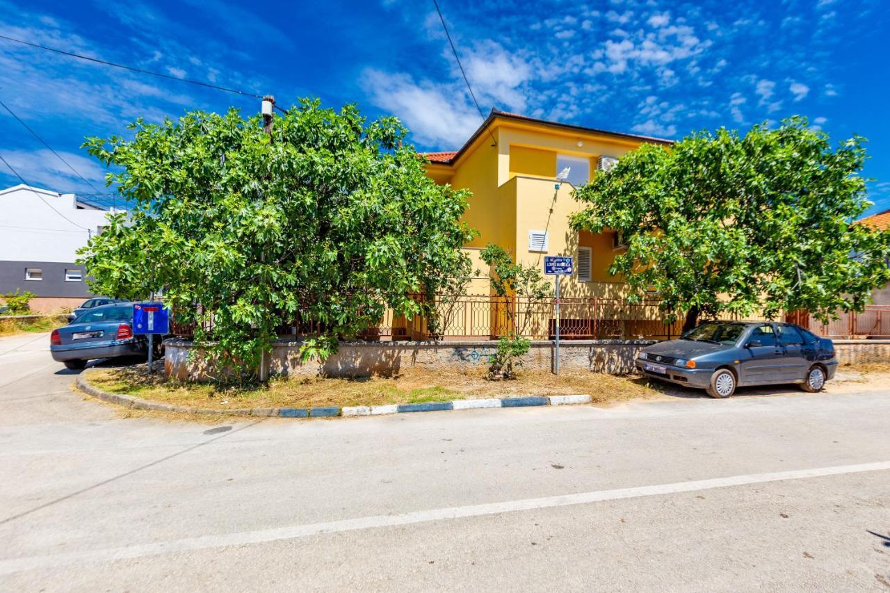 Nikola Apartments Free Parking Bbq Zadar Dış mekan fotoğraf