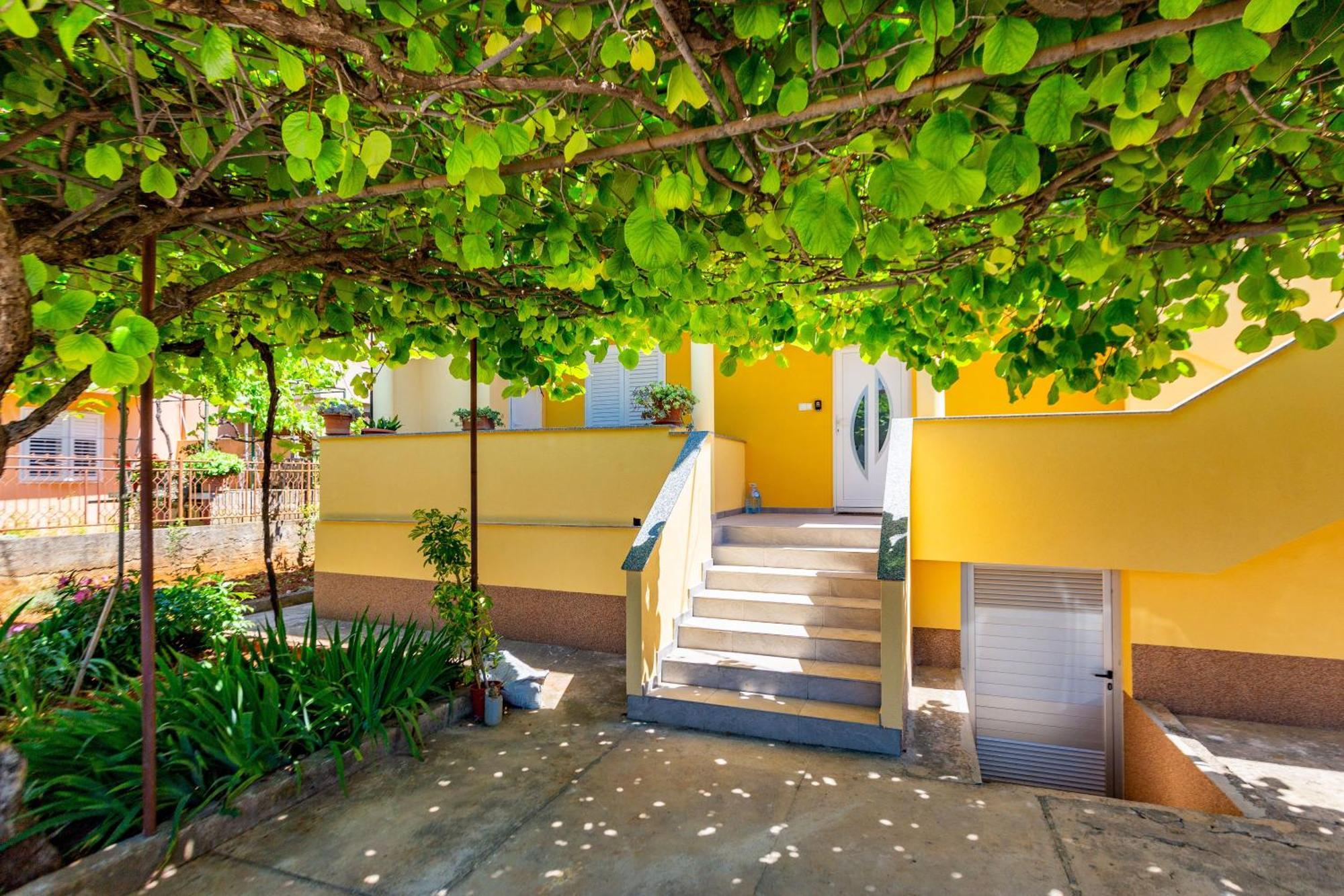 Nikola Apartments Free Parking Bbq Zadar Dış mekan fotoğraf